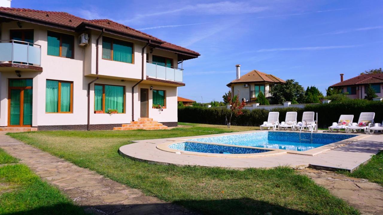 Вила Помело - Family Villa Pomelo Bŭlgarevo Exterior foto