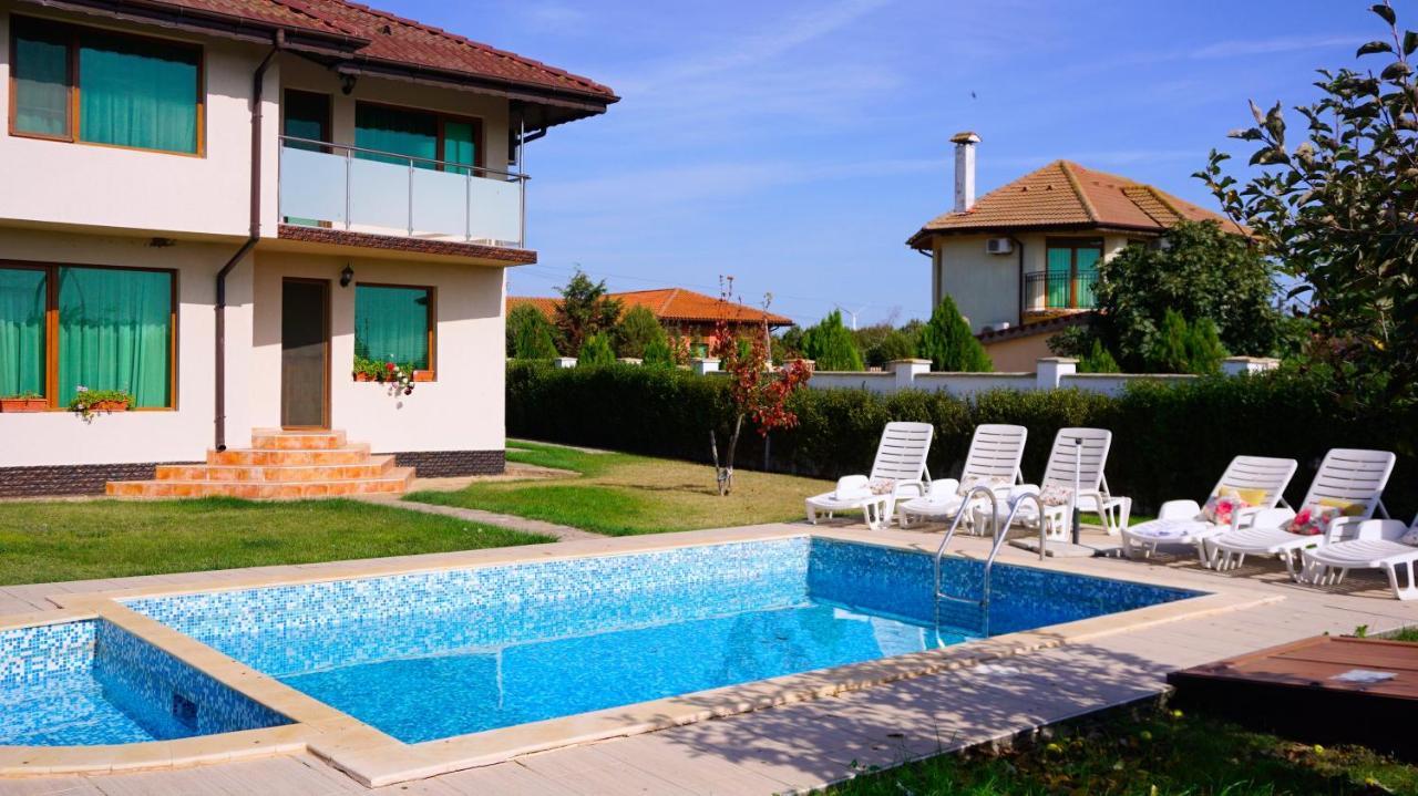 Вила Помело - Family Villa Pomelo Bŭlgarevo Exterior foto